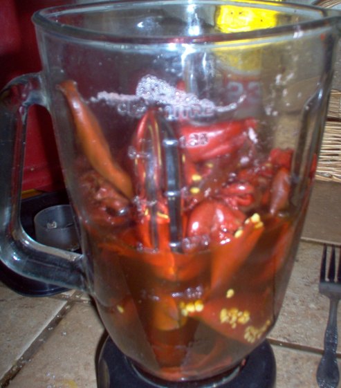 Blend the boiled and deseeded chiles.